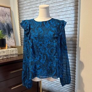 NWT Woman's Ann Taylor Factory Blue Paisley Blouse. Size Small